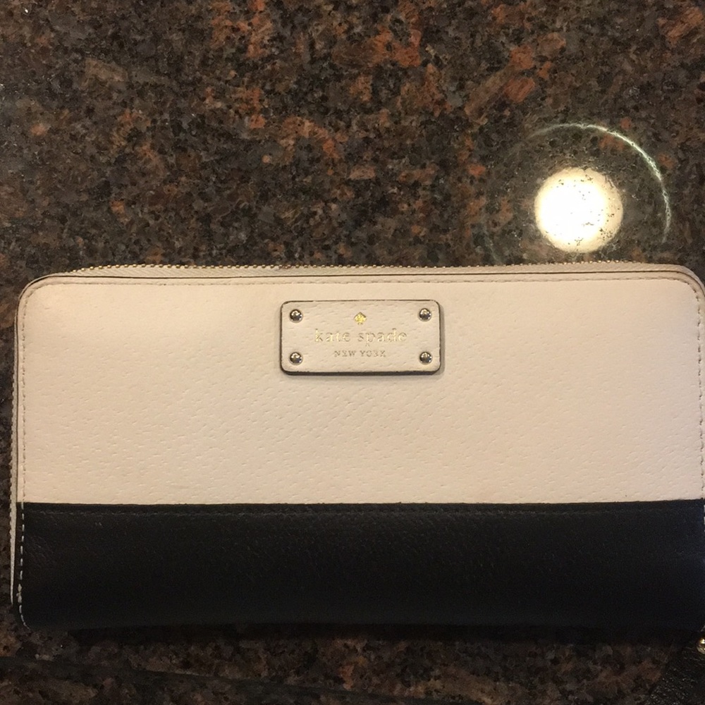 Kate spade wallet